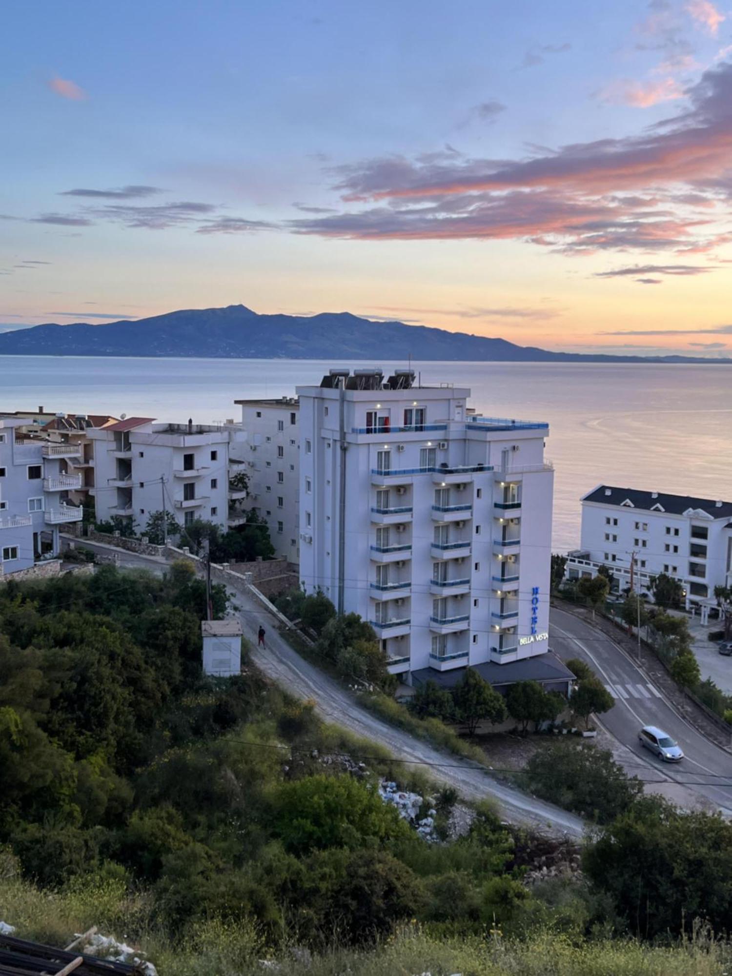 Bluemoon Suites Sarande Exterior photo